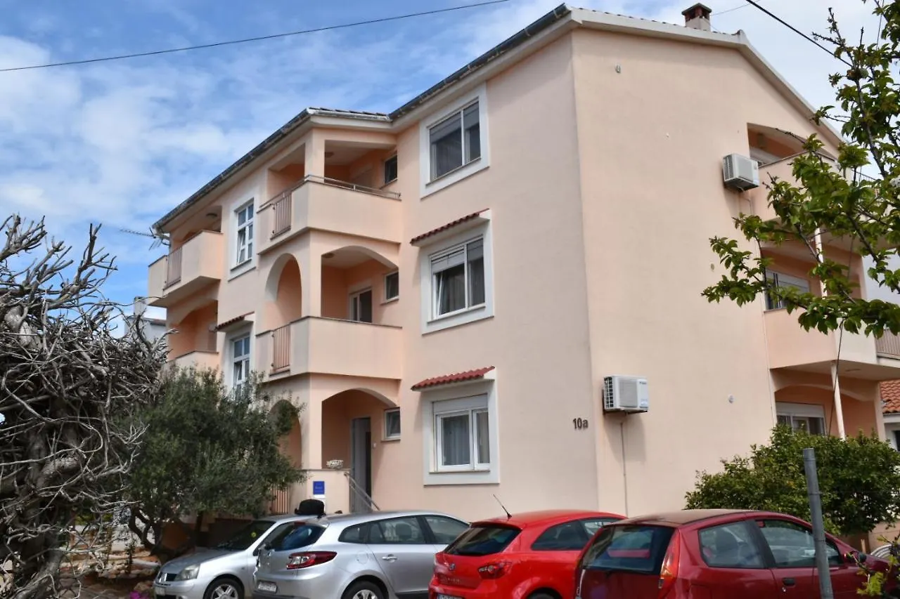 Apartments Ivan Zadar