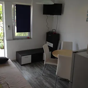 apartment-goreta.splithotels.org/
