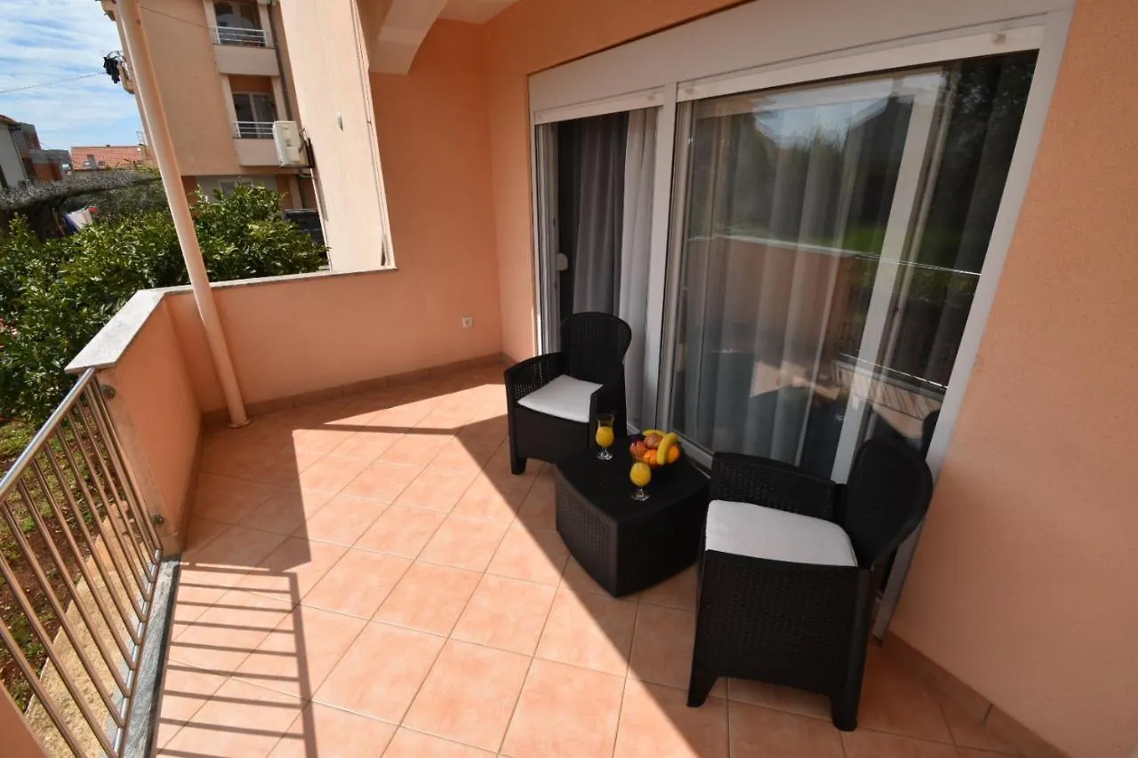 Apartments Ivan Zadar