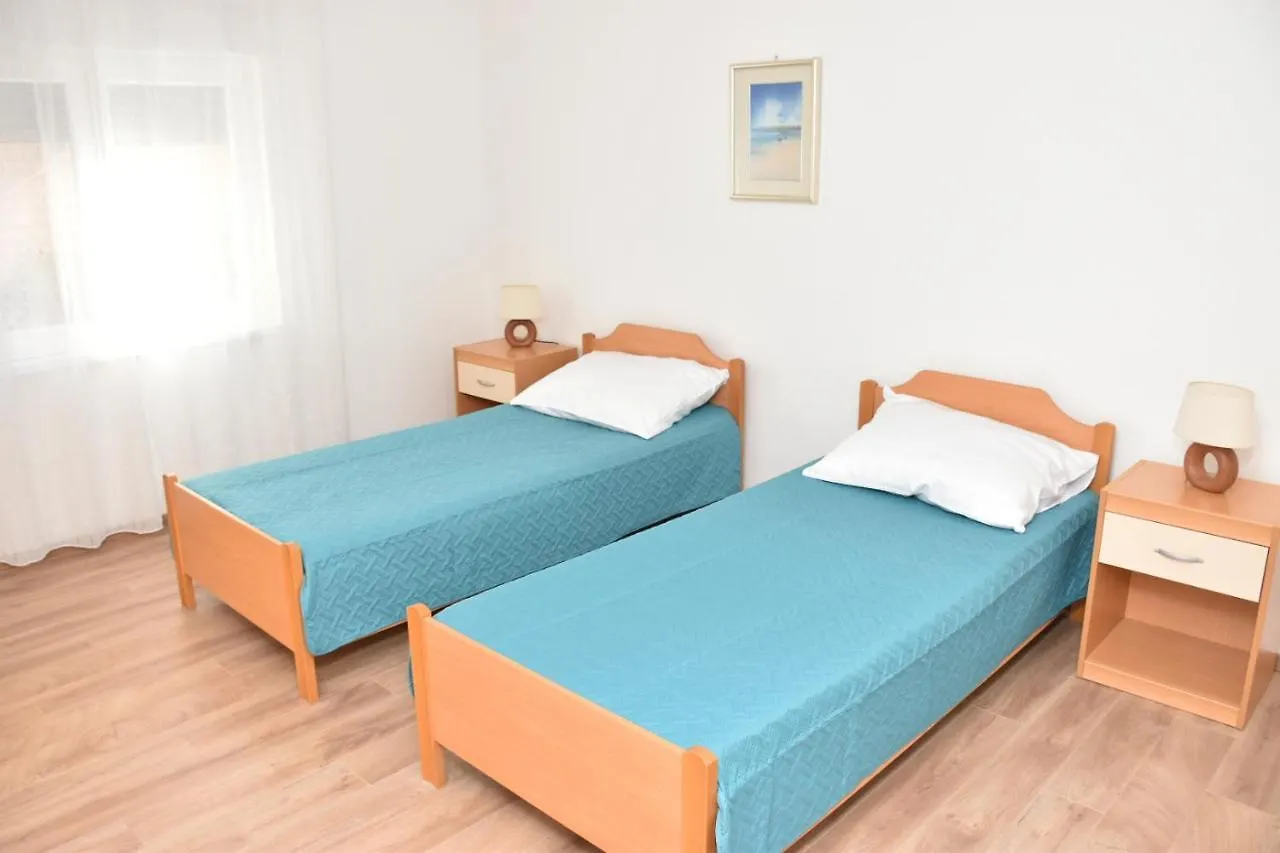 Apartments Ivan Zadar 0*,  Croatia